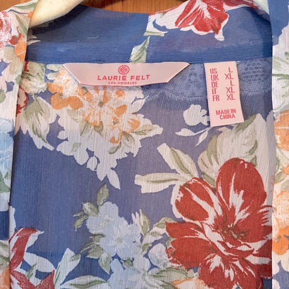 Laurie Felt Sheer Floral Topper with Lace Size Large - Picture 11 of 11